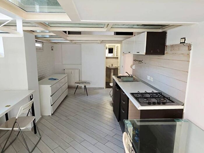 Appartamento trilocale in affitto in Via Francesco Paolo Michetti, Bovisa, Milano