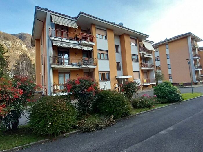 Appartamento trilocale in affitto in Via per Scopelletto, Centro, Varallo