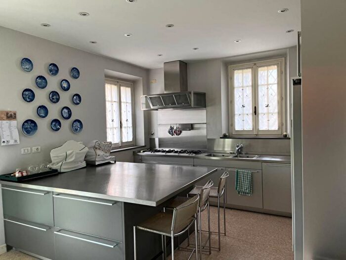 Casa con 6 locali in affitto in Stradello Frignani, Santa Croce, Carpi