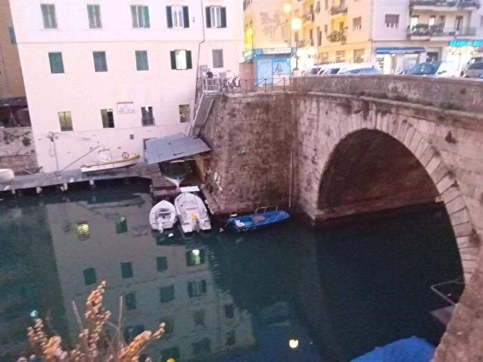 Appartamento quadrilocale in vendita in Livorno, Livorno