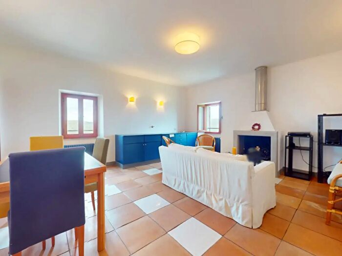 Appartamento trilocale in vendita in Via Santo Stefano, Cannara