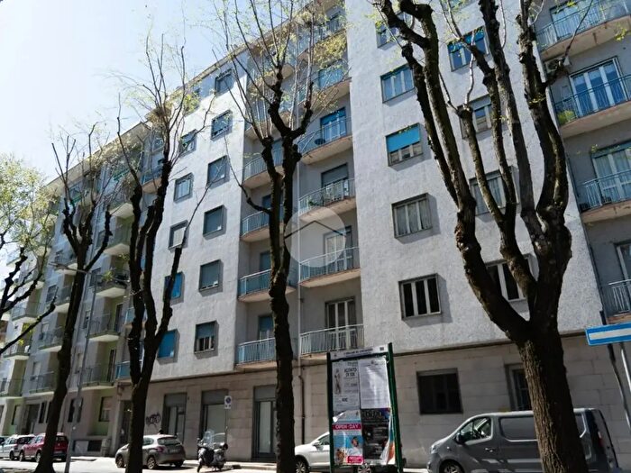 Appartamento trilocale in affitto in Viale Camillo Benso di Cavour, Chivasso