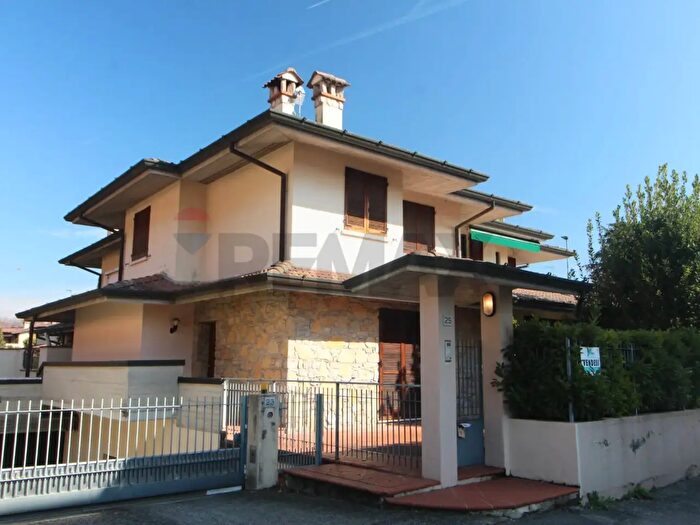 Casa con 5 locali in vendita in Via della Musia, Brescia