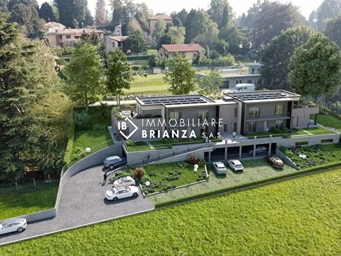 Appartamento bilocale in vendita in Via Monte Rosa, Monticello Brianza