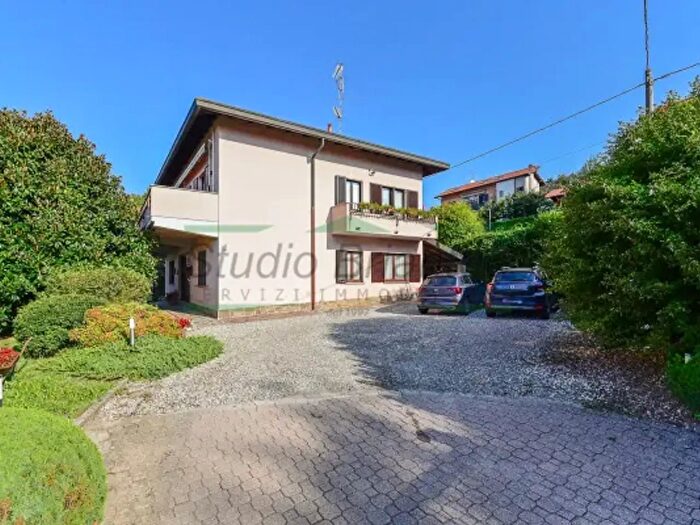 Casa con 6 locali in vendita in Via Marcello Malpighi, Como