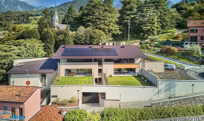 Appartamento quadrilocale in vendita in Via Don Giovanni Piatti, Lecco