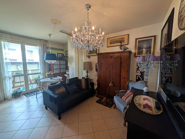 Appartamento trilocale in vendita in Viale Risorgimento, Monsummano Terme