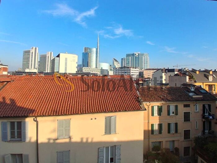 Appartamento bilocale in affitto in Via Carlo Farini, Garibaldi Corso Como, Milano