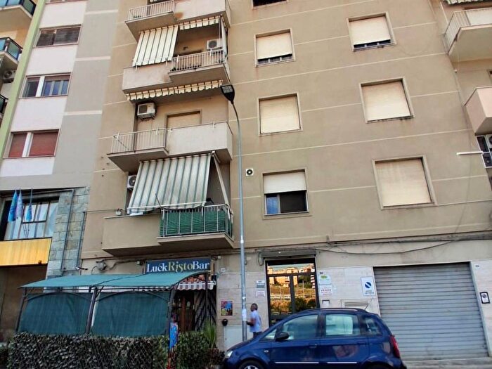 Appartamento bilocale in affitto in Via Napoleone Colajanni, Centro, Caltanissetta