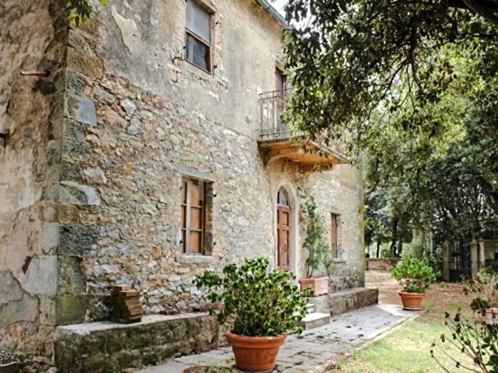 Casa con 10 locali in vendita in Località Preselle Sp, Scansano