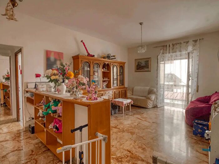 Appartamento quadrilocale in vendita in Via Monte Velino, Fonte Nuova
