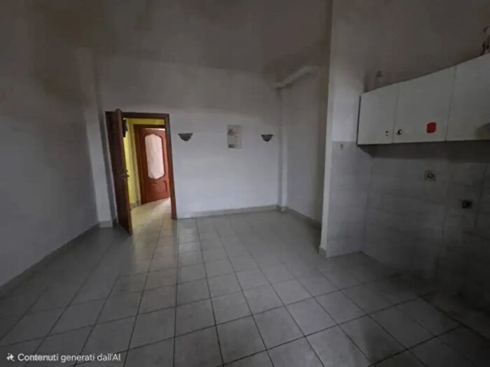 Appartamento trilocale in vendita in Via Carmagnola, Torino