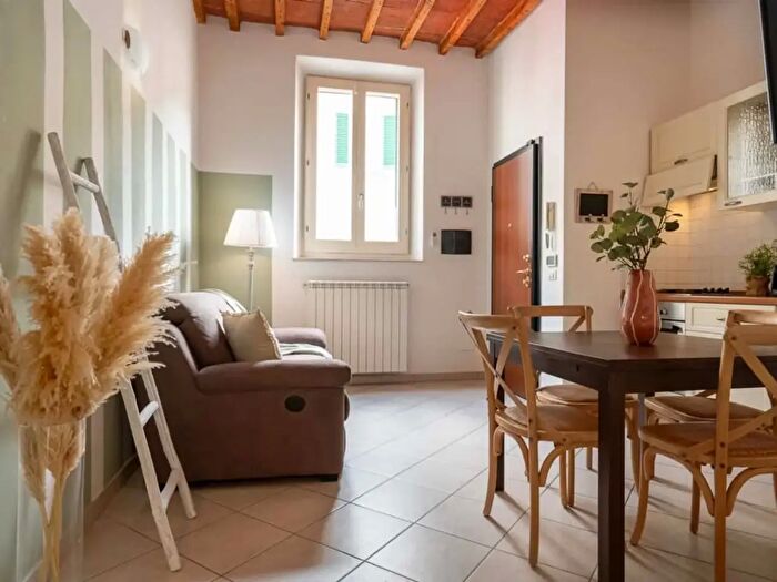 Appartamento monolocale in affitto in Via Bronzino, Firenze