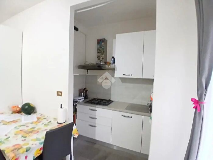 Appartamento trilocale in affitto in Via Vittorio Veneto, Cirie'