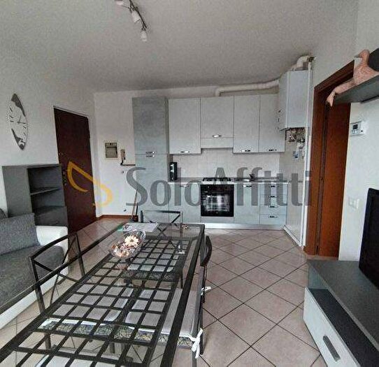 Appartamento bilocale in affitto in Centro, Luisago