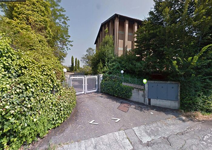 Appartamento con 5 locali in affitto in Via Abetone Superiore, Maranello