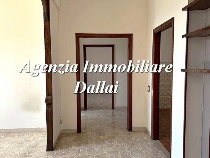 Appartamento quadrilocale in vendita in Via Gramsci, Scarperia e San Piero