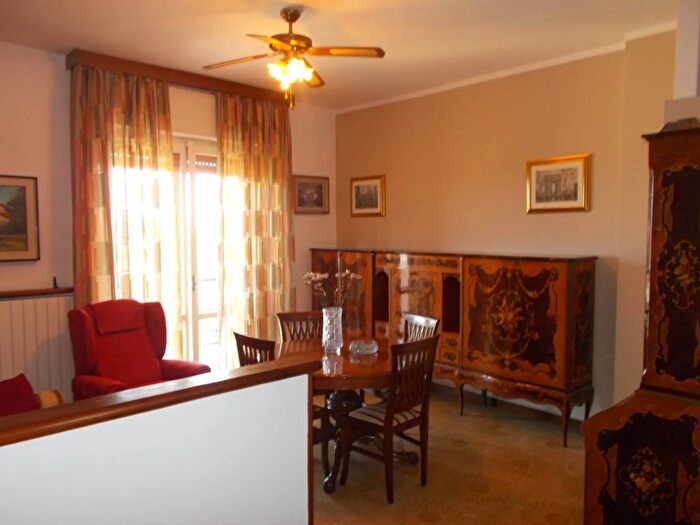 Appartamento trilocale in vendita in Via Leonardo da Vinci, Cassano DAdda