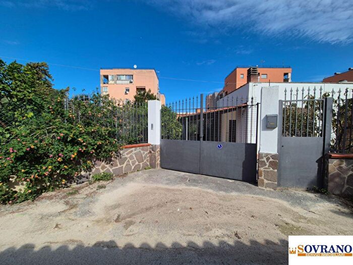 Casa quadrilocale in vendita in Carini