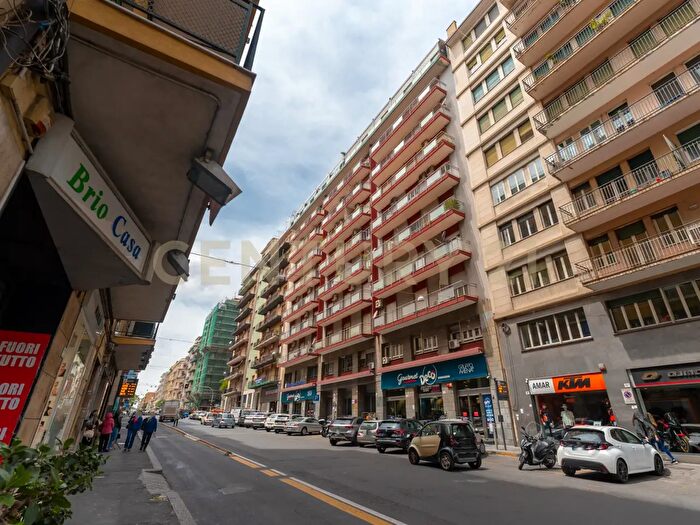Appartamento quadrilocale in vendita in Via Gabriele dAnnunzio, Catania