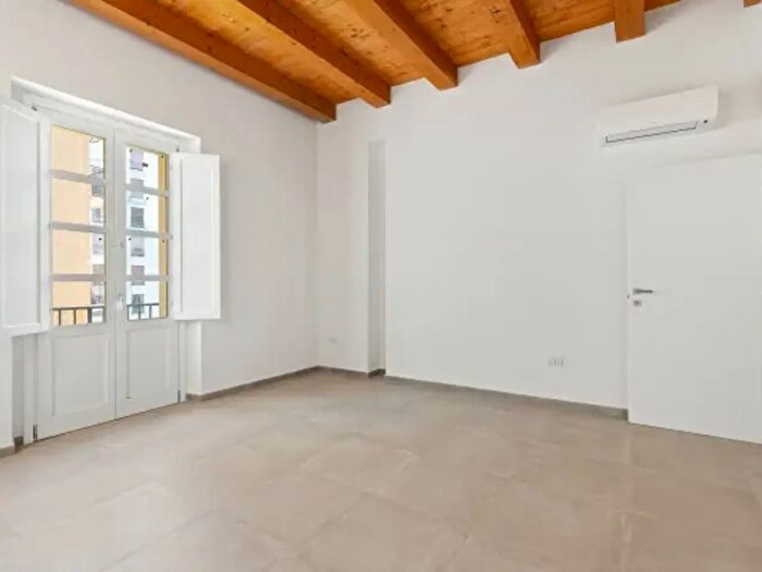 Appartamento bilocale in vendita in Corso Vittorio Emanuele II, Cagliari