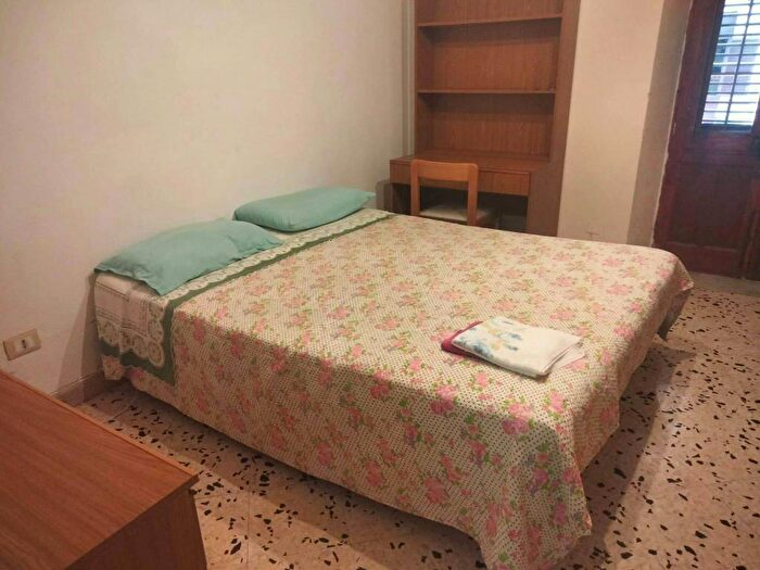 Appartamento trilocale in affitto in Via Agostino Gallo, Oreto Perez, Palermo