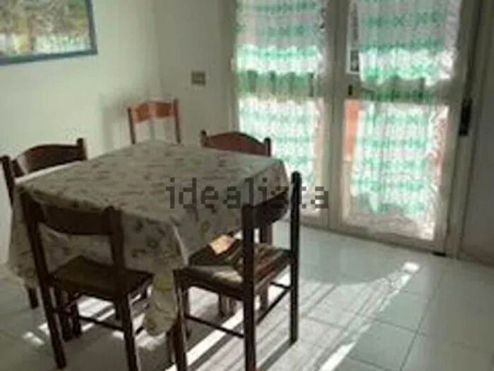 Appartamento trilocale in affitto in Viale Nora, Centro, Pula