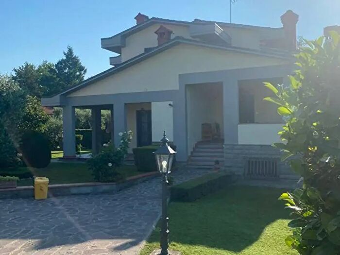 Casa con 10 locali in vendita in Via del Tabernacolo, Barberino Di Mugello