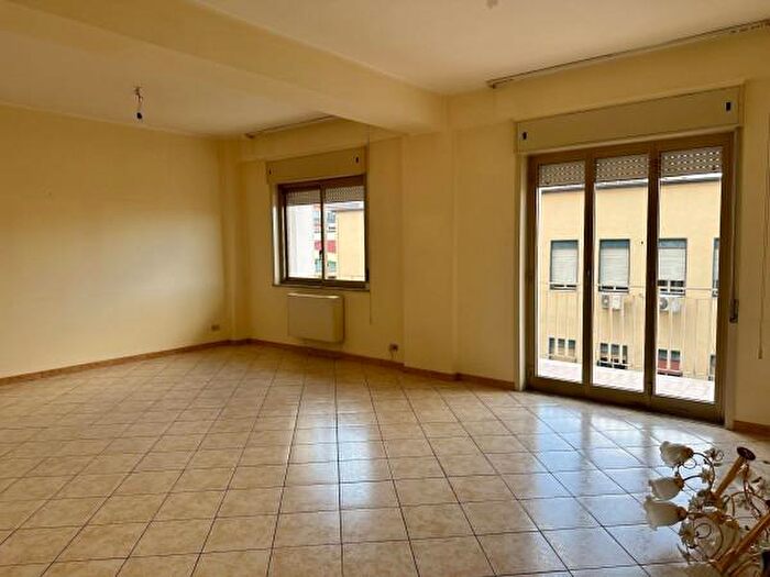 Appartamento con 6 locali in vendita in Via Studi, Barcellona Pozzo Di Gotto