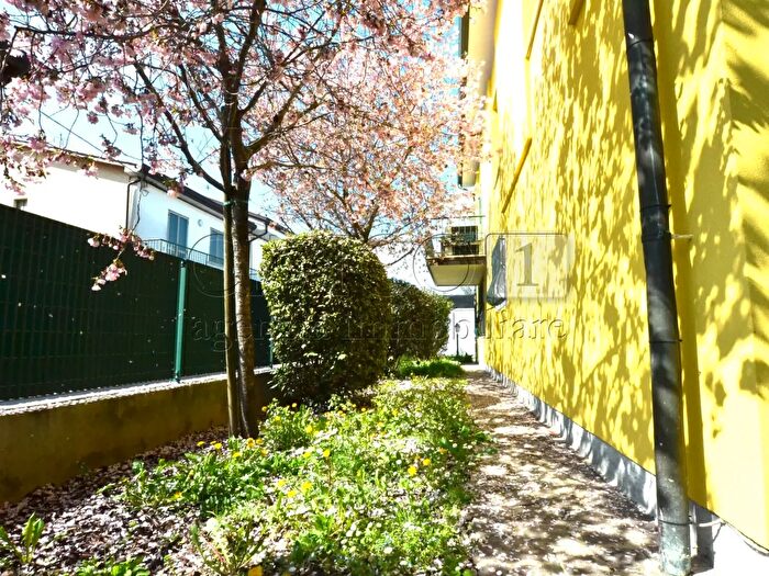 Casa con 9 locali in vendita in Via Galileo Galilei, Albignasego