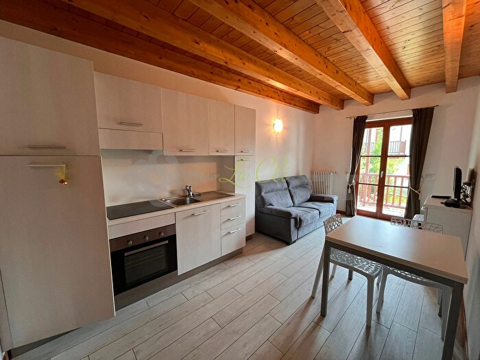 Appartamento bilocale in vendita in Viale allée De La Gare Snc, Pre Saint Didier