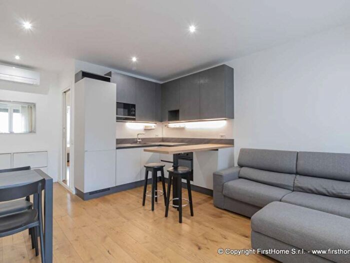 Appartamento bilocale in affitto in piazza Damiano Chiesa, Sempione, Milano