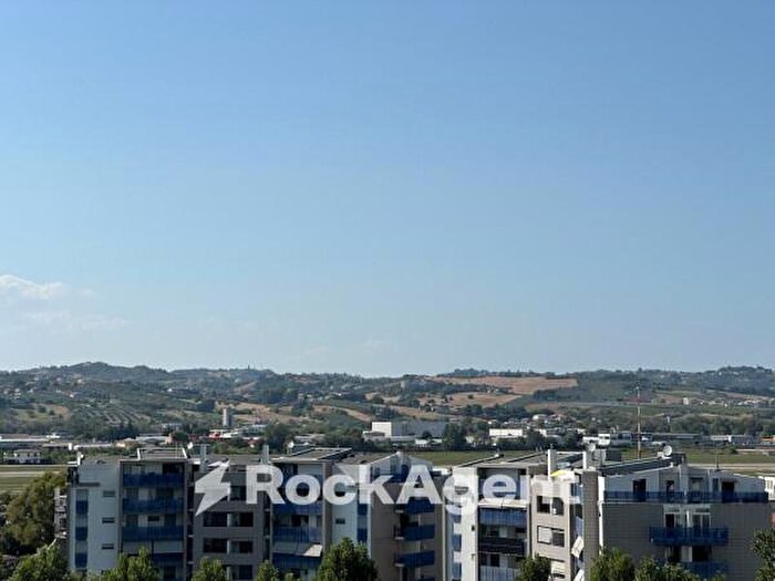 Appartamento bilocale in vendita in Viale Sandro Pertini, San Giovanni Teatino