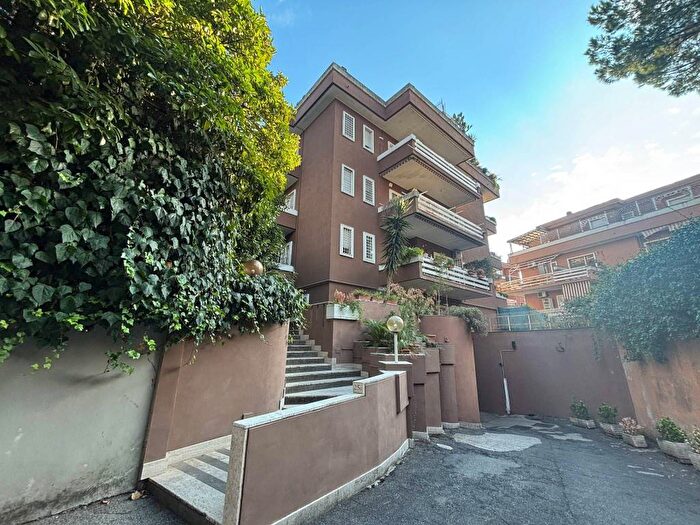 Appartamento bilocale in affitto in Via Courmayeur, Cortina d'Ampezzo, Roma