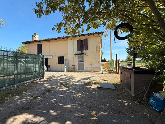 Casa quadrilocale in vendita in Via Manzolino Est, Castelfranco Emilia