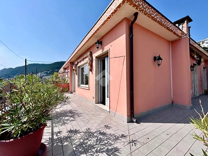 Appartamento quadrilocale in vendita in Via Monaco, Laigueglia