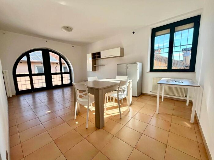 Appartamento trilocale in affitto in Via Trieste, Centro, Pavia di Udine