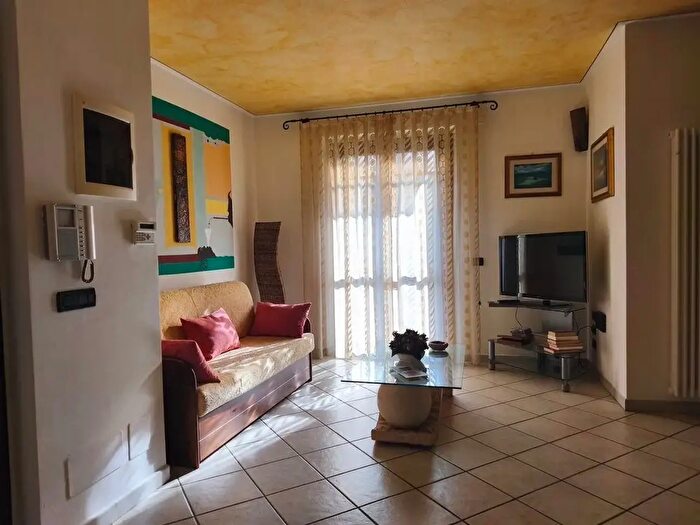 Casa con 5 locali in vendita in Castelnuovo Magra