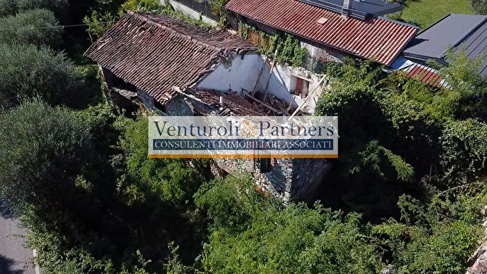 Casa in vendita in Via Ronchi, Padenghe Sul Garda