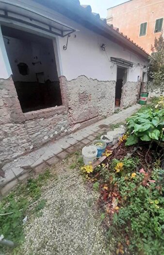 Appartamento trilocale in vendita in Pisa