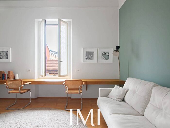 Appartamento bilocale in affitto in Via Savona, Solari, Milano