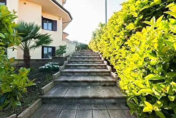 Casa con 6 locali in vendita in Monteodorisio