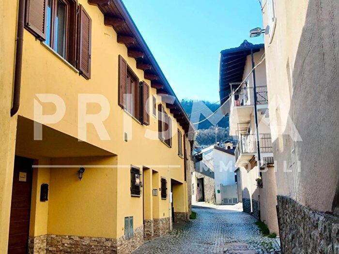 Appartamento trilocale in affitto in Via Fortunato Perino, Villar Dora