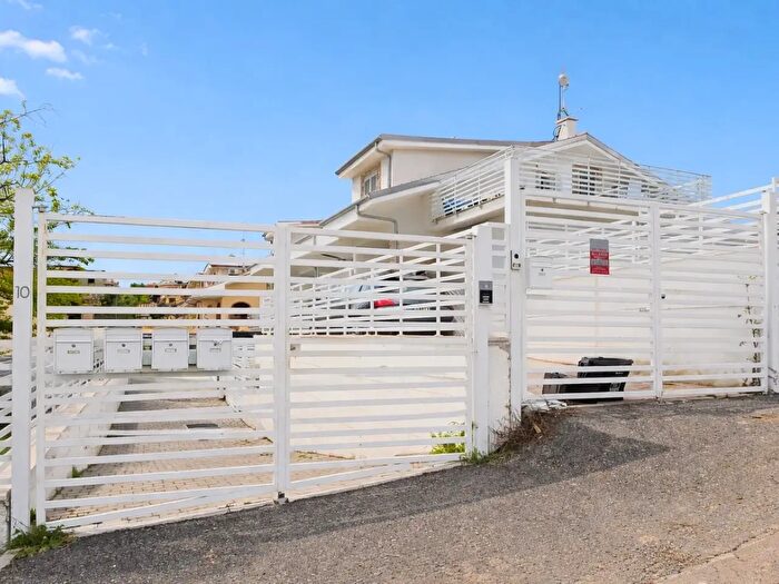 Appartamento quadrilocale in affitto in Via Capranica, Guidonia Montecelio