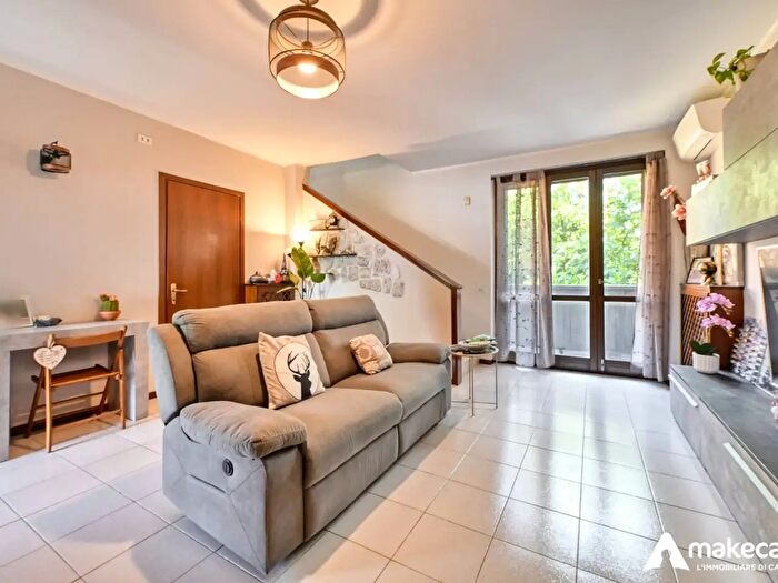 Casa trilocale in vendita in Via Giovanni XXIII, Pieve Fissiraga