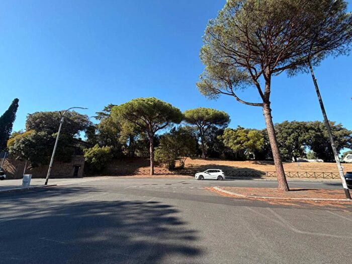 Appartamento quadrilocale in affitto in Viale dell'Umanesimo, Eur, Roma