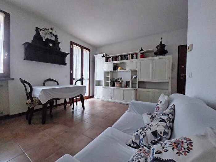 Appartamento trilocale in vendita in Albinea