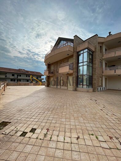 Appartamento con 7 locali in affitto in Sora