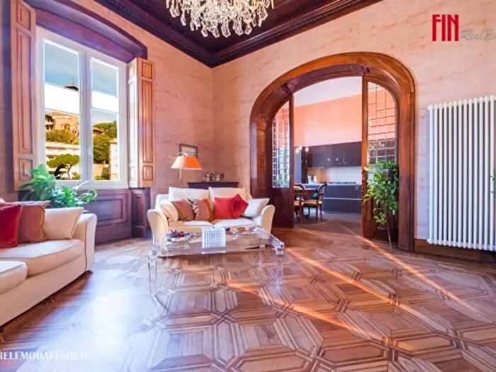 Appartamento quadrilocale in vendita in Corso Firenze, Genova