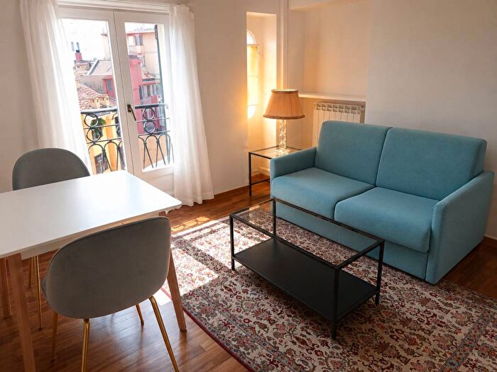 Casa bilocale in affitto in Via Soncino, Carrobbio, Milano